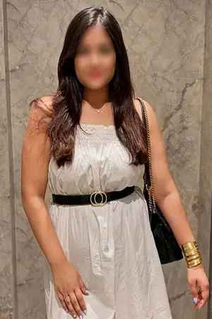 Educated Model Pushkar